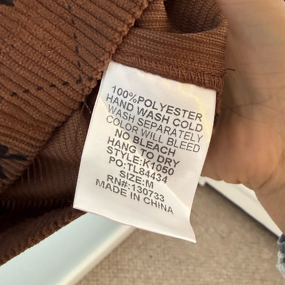 Umgee Soft Brown Bow-Print Peasant Blouse - Picture 6 of 6